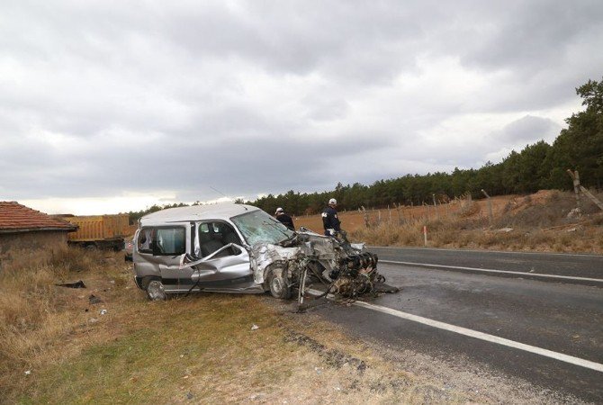 Eskişehir’de Trafik Kazası, 5 Yaralı