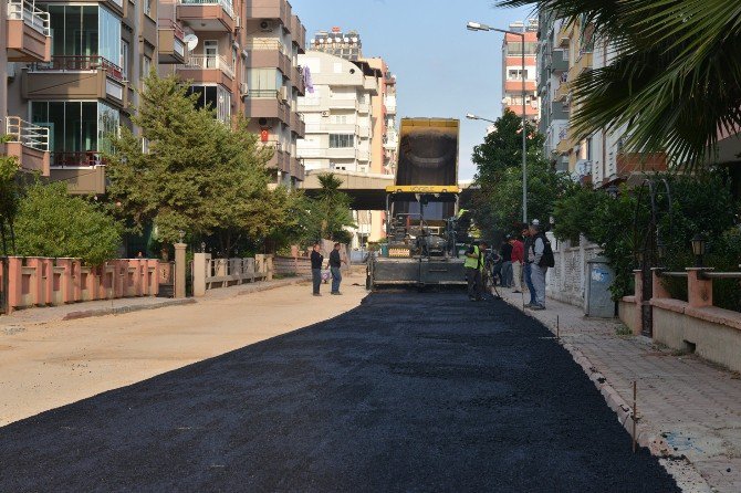 Konyaaltı’nda 12 Ay Asfalt Çalışması