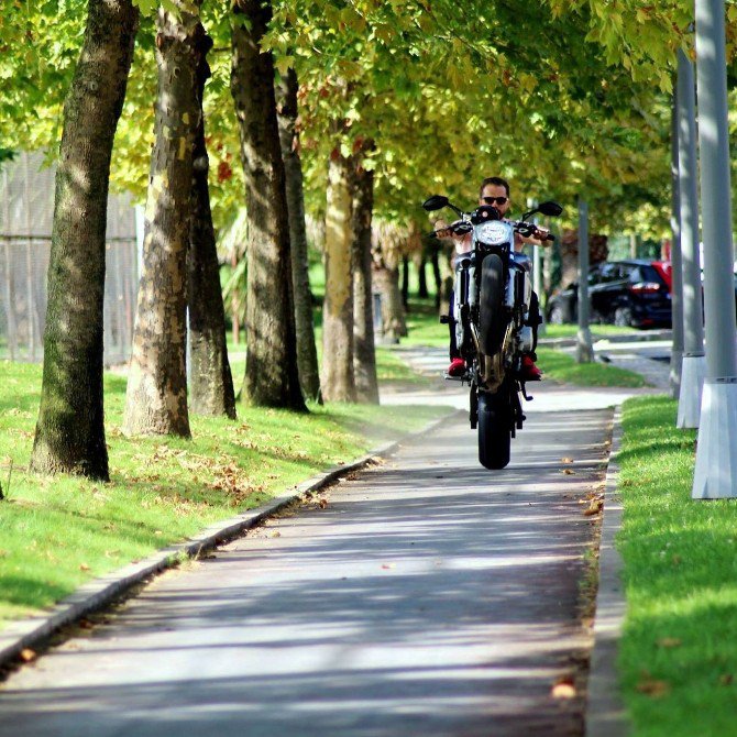 Motosiklet Tutkunu Genç Kendi Ölümünü Kaydetti