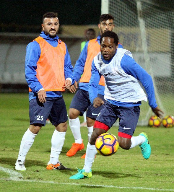 Antalyaspor, Başakşehir Hazırlıklarına Başladı