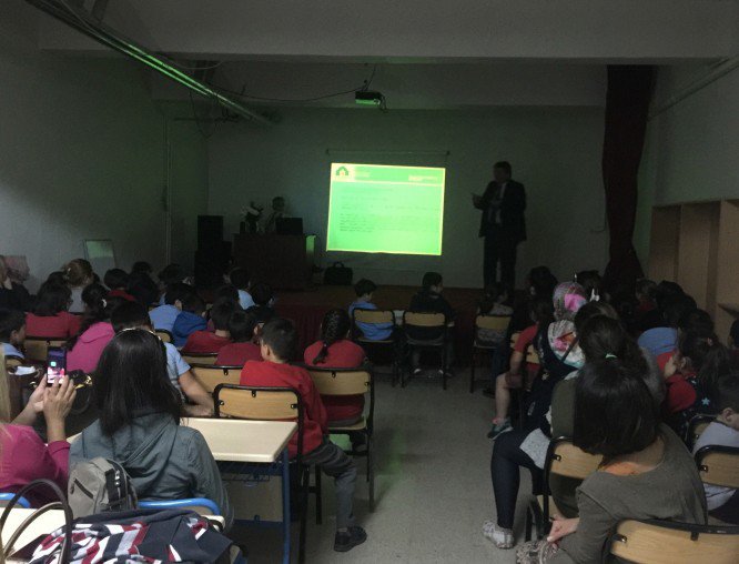 Adana’da "Hoca Ahmet Yesevi" Konferansı Yapıldı