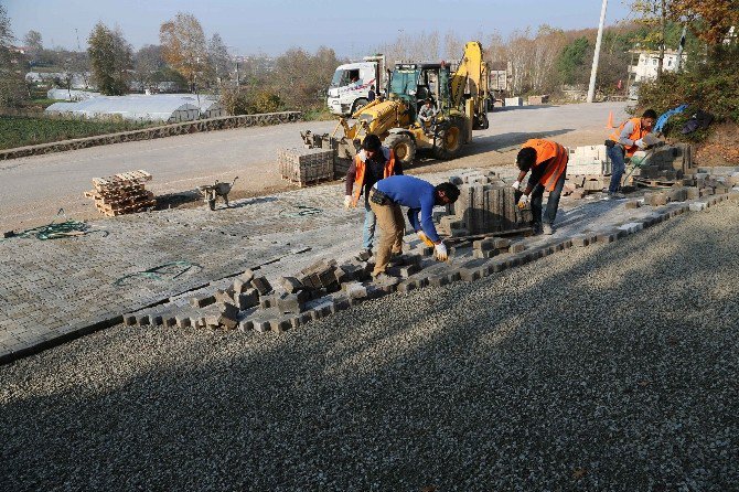 Başiskele’de Üst Ve Alt Yapı Çalışmaları Sürüyor