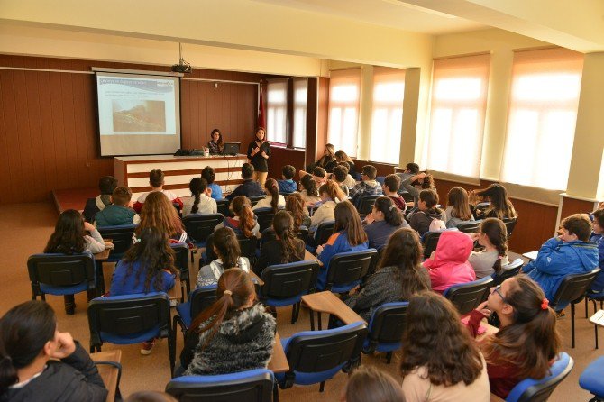 Konyaaltı Belediyesi’nden Öğrencilere ‘Çevre’ Dersi