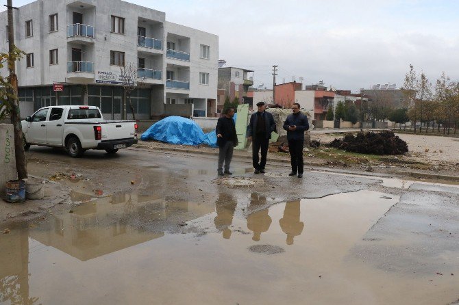 Büyükşehir Yağmur Sonrası Manisa Sokaklarında