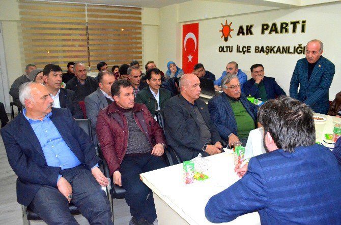 4 İlçe Toplantısında ’Başkanlık’ Vurgusu