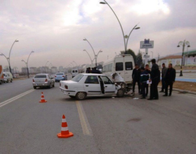 Malatya’da Kaza: 2 Yaralı