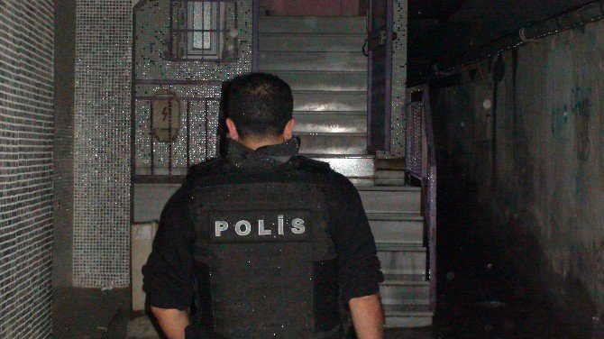 İstanbul’da Deaş Operasyonu