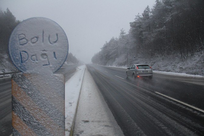 Bolu Dağı’nda Kar Yağışı Başladı