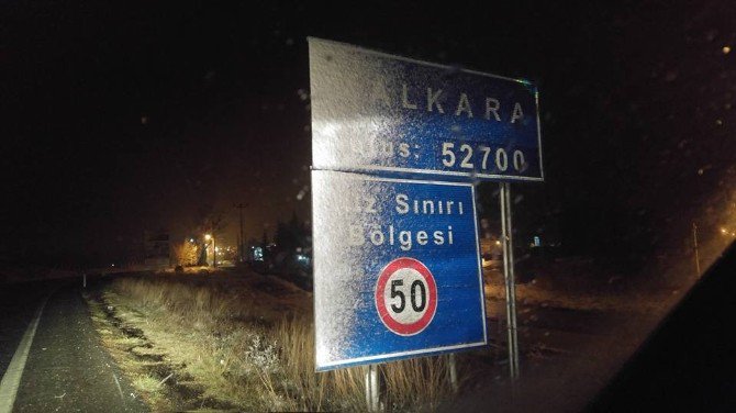 Tekirdağ’da Kar Yağışı Başladı