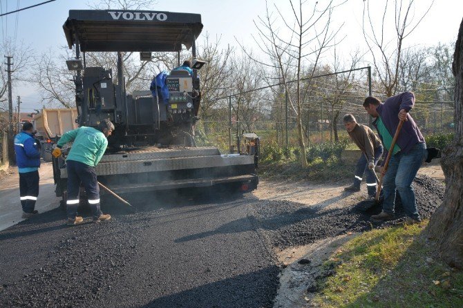 Kartepe’de Üst Yapı Çalışmaları Sürüyor