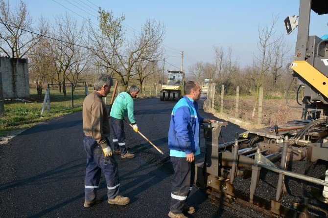 Kartepe’de Üst Yapı Çalışmaları Sürüyor