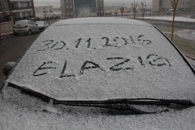 Elazığ’a Yılın İlk Karı Yağdı