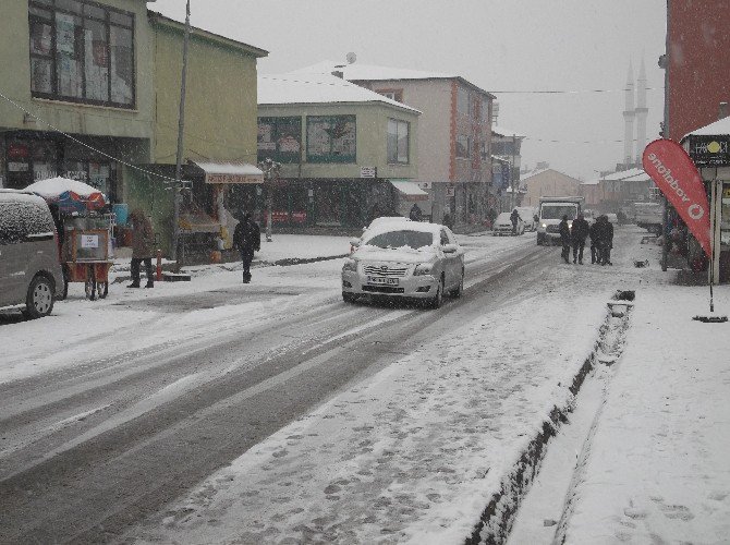 Varto’da Kar Yağışı