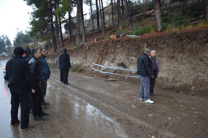 İstimlak Duvarı Çalışmalarında Kapaklı Mezar Bulundu