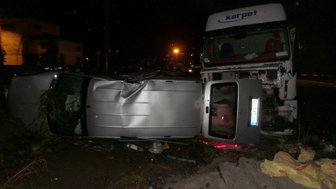 Çarşamba’da Trafik Kazası: 2 Yaralı