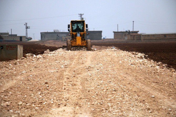 Akçakale’nin Kırsal Mahallelerinde Kış Mesaisi