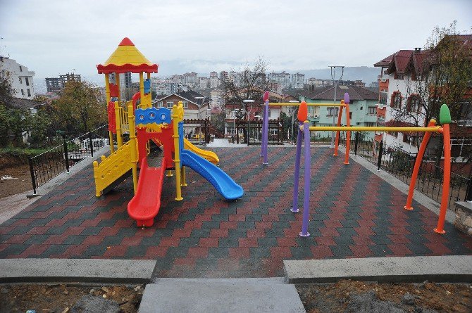 Altınordu’da Yeşil Alan Ve Park Çalışmaları