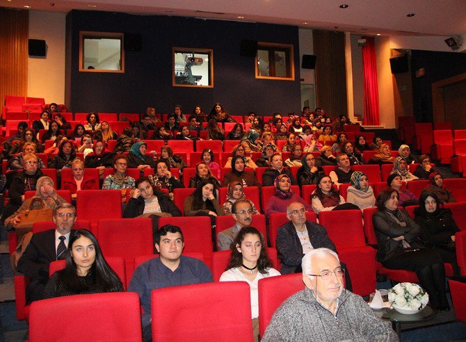 ‘Çocukluktan Erişkine Kalp Ve Damar Hastalıklarından Korunma’ Konulu Konferans Düzenlendi