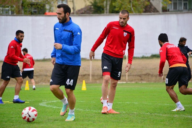 Erbaaspor’da Halide Edip Adıvarspor Maçı Hazırlığı