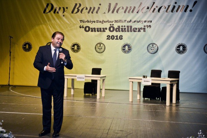 İşaret Diliyle "Duy Beni Memleketim" Dediler