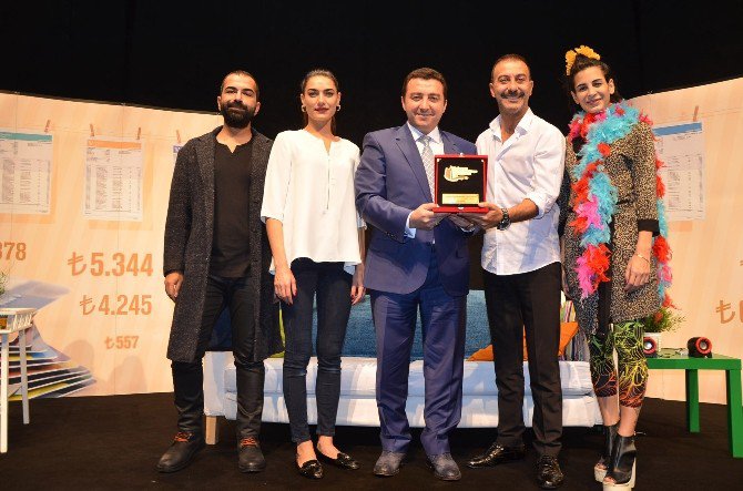 Bozüyük Tiyatro Günleri Muhteşem Gala Programı İle Başladı