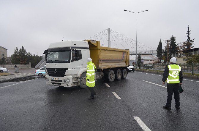 Malatya’da Kış Lastiği Denetimleri Başladı