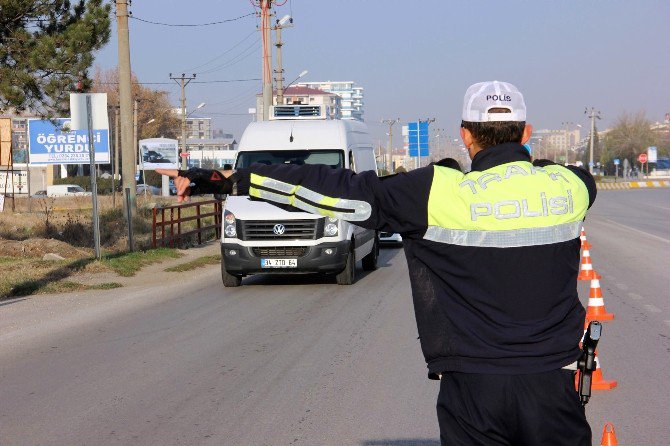 Zorunlu ‘Kış Lastiği’ Uygulaması Başladı