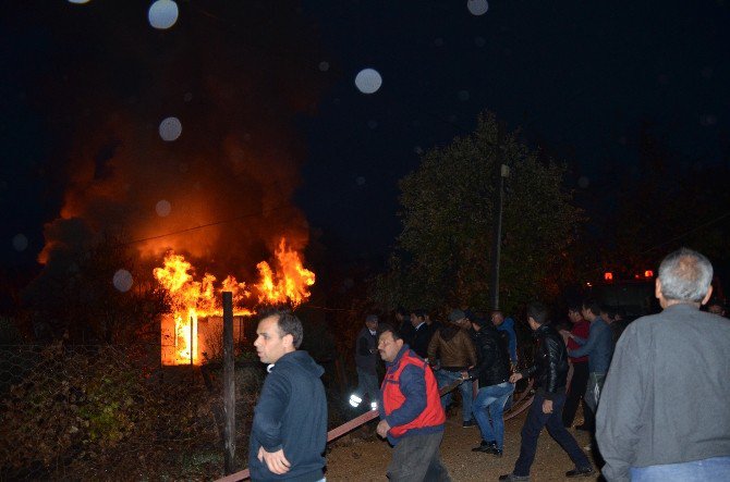 Aladağ Halkını Yangın Korkusu Sardı