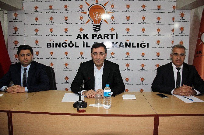 Ak Parti Genel Başkan Yardımcısı Yılmaz Bingöl’de