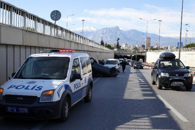 Takla Atan Araçtan Burnu Bile Kanamadan Çıktı