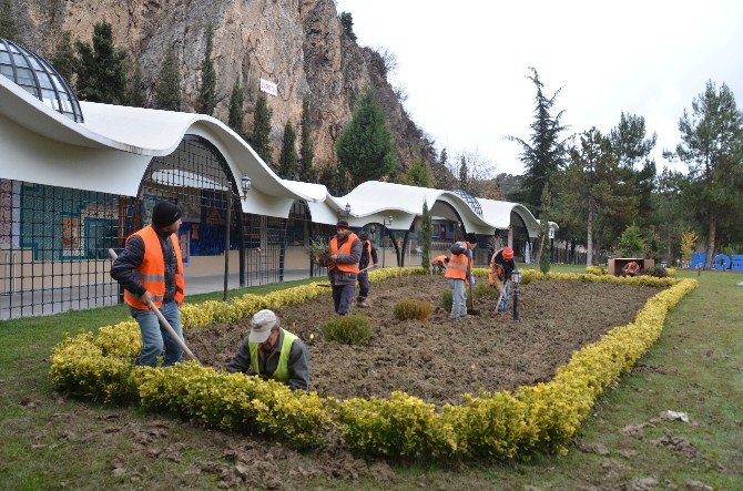 Bilecik Belediyesi Çalışmalarına Devam Ediyor