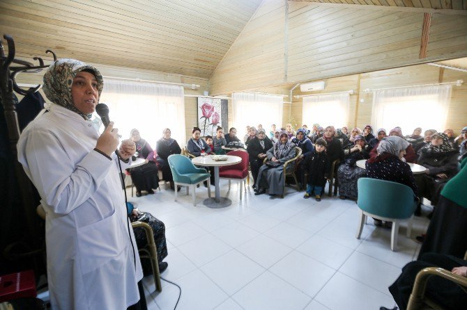 Sincan’da Eğitici Seminerler Devam Ediyor