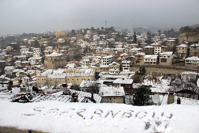 Safranbolu’ya Sezonun İlk Karı Düştü