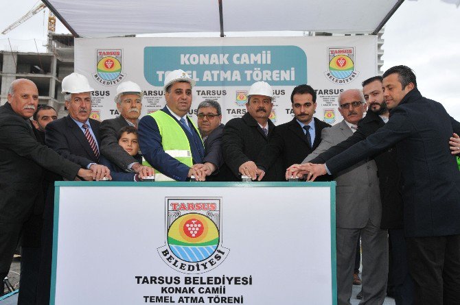 Konak Camii’nin Temeli Atıldı