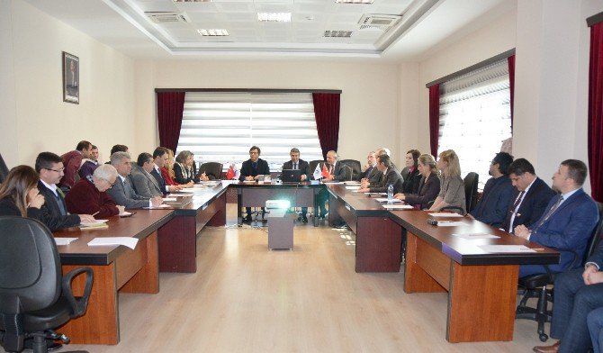 Yök Üyeleri Rektörlük Seçimi İçin Kırklareli Üniversitesi’ne Geldi