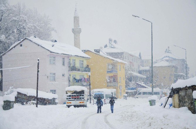 Tunceli’de Kar Çilesi Başladı