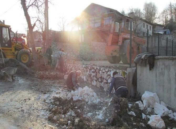 Çevre Ve Kanallar Temizlendi