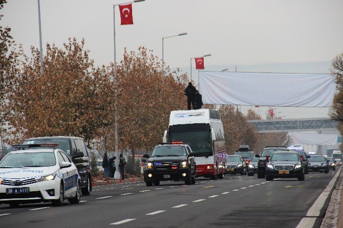 Cumhurbaşkanı Erdoğan Ve Başbakan Yıldırım Kayseri’ye Geldi