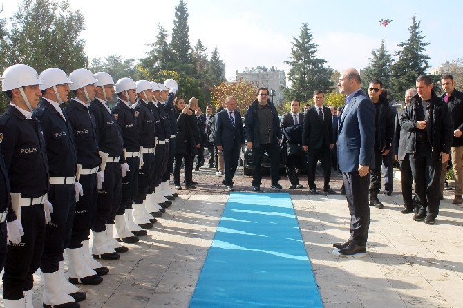 İçişleri Bakanı Soylu, Mardin Valiliğini Ziyaret Etti