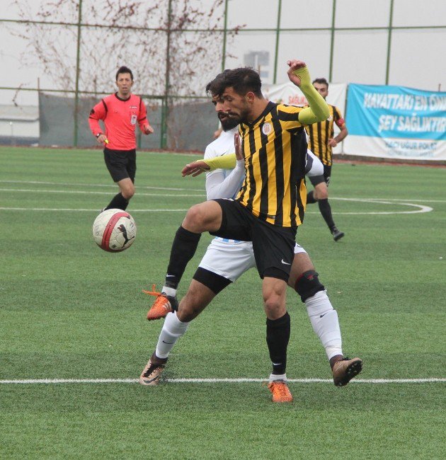 İnönü Üniversitesispor 1920 Maraşspor’a 2-1 Yenildi