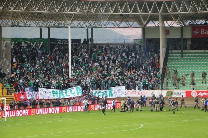 Alanya’da Maç Sonu Olaylar Çıktı