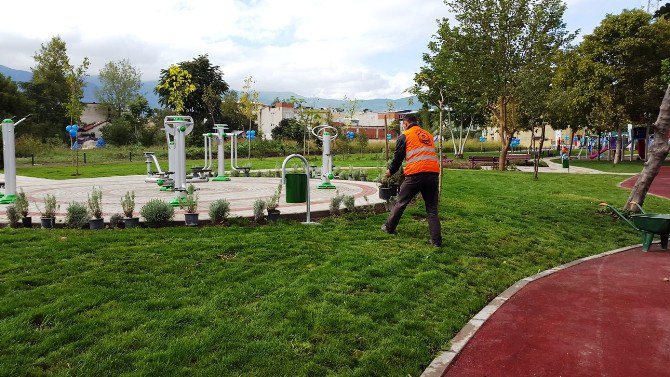 Yıldırım’daki Parklara Kışa Özel Bakım