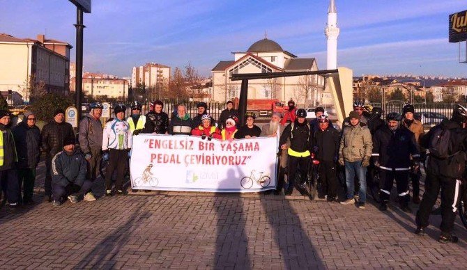 İzmit’te Pedallar, Engelliler İçin Çevrildi