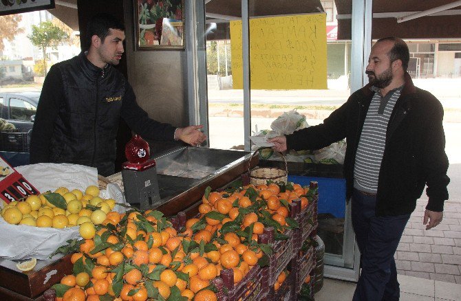 400 Dolarını Bozdurana 4 Kilo Soğan Patates Bedava