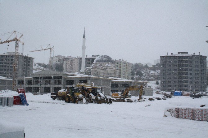 Yozgat Eski Sanayi Sitesi’nde Konutlar 2017 Yılının Sonunda Tamamlanacak