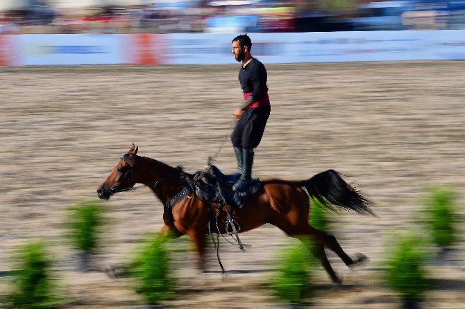 Fotoğraf Sanatçısı Kuşçu’ya Ödül