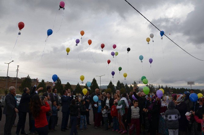 Engelliler Umuda Balon Bıraktı