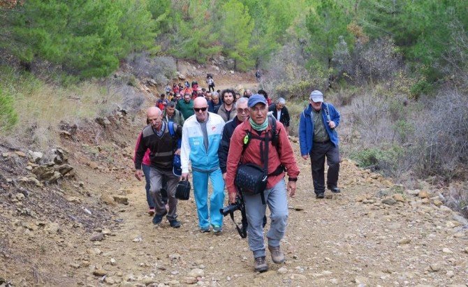 Tarihi Kervan Yolunda İlk Yürüyüş