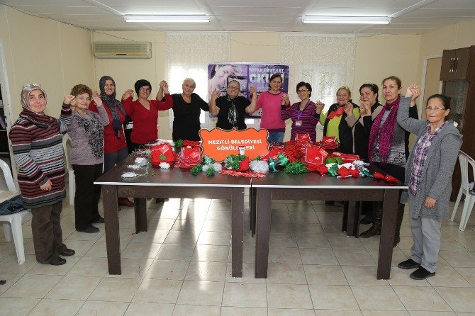 Mezitli Belediyesi Gönüllüleri, ’5 Aralık Dünya Gönüllüler Günü’nü Kutladı