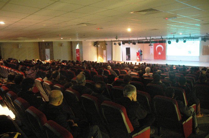 Van’da “Merhum Erbakan Hocamızın Bugüne Bakışı” Konulu Konferans